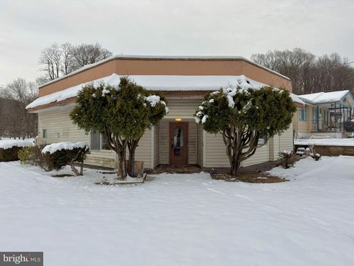 1800 Mount Laurel Rd, TEMPLE, PA, 19560-9610 | Card Image