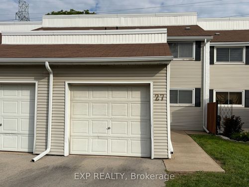 27-7001 Casey St, Niagara Falls, ON, L2J3G6 | Card Image