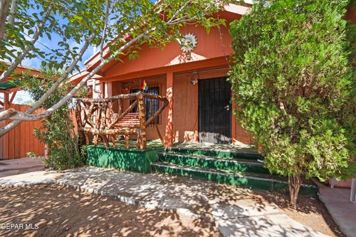 204 Ruth Ave, Anthony, NM, 88021-7275 | Card Image