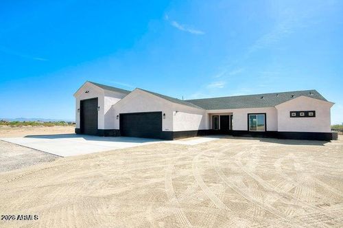24009 W Redbird Road, Wittmann, AZ, 85361 | Card Image