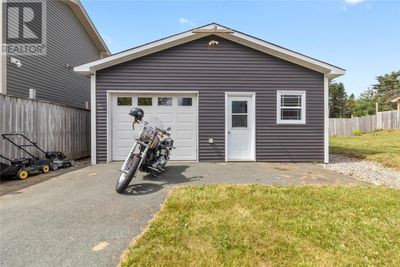 17 Pinehill Pl, House other with 4 bedrooms, 3 bathrooms and null parking in Paradise NL | Image 3