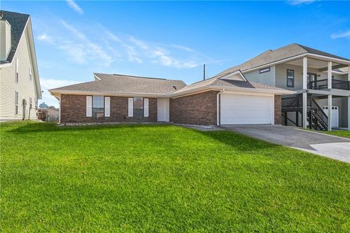 117 Windward Passage St, Slidell, LA, 70458-9131 | Card Image