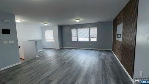 736 E 28th St, Paterson, NJ, 07504-2012 | Card Image