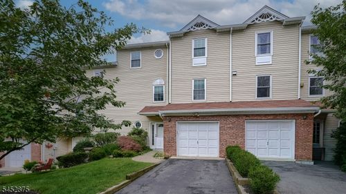 42 Bowfell Ct, Wayne, NJ, 07470-2145 | Card Image