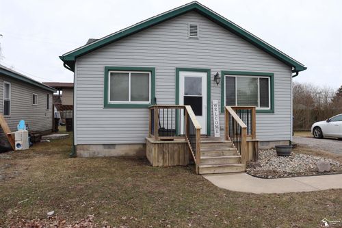 3159 Maplewood St, Monroe, MI, 48162-4448 | Card Image