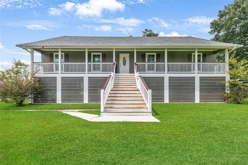 8089 Hermitage Dr, Denham Springs, LA, 70726-6225 | Card Image