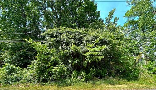 4236 Wayne Rd, Greensboro, NC, 27407-7360 | Card Image