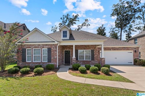 9131 Brook Park Dr, Montgomery, AL, 36117-9220 | Card Image