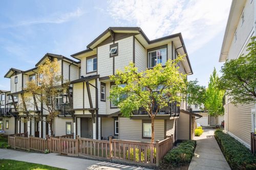 84-19433 68 Ave, Surrey, BC, V4N6M8 | Card Image