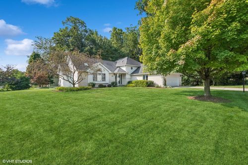 376 Tremont Court, Valparaiso, IN, 46385 | Card Image