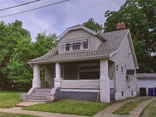 2971 E 65th St, Cleveland, OH, 44127-1445 | Card Image