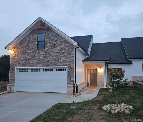 18 Grandset Dr, Forest, VA, 24551 | Card Image