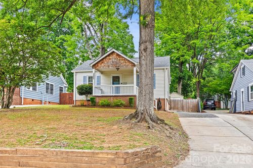 3225 Commonwealth Ave, Charlotte, NC, 28205-6224 | Card Image
