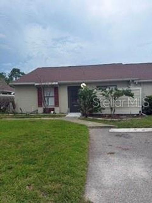108 Pine Island Cir, Kissimmee, FL, 34743-8169 | Card Image