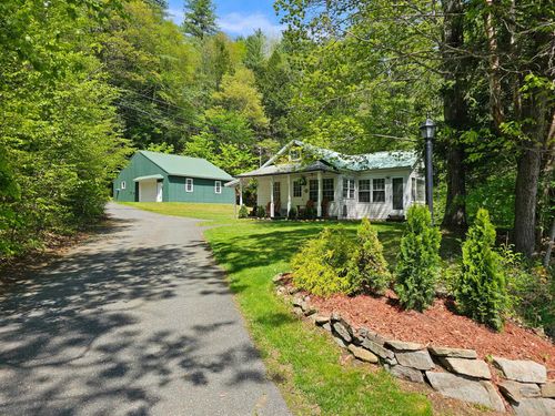787 Vt Route 30, Newfane, VT, 05345-4409 | Card Image