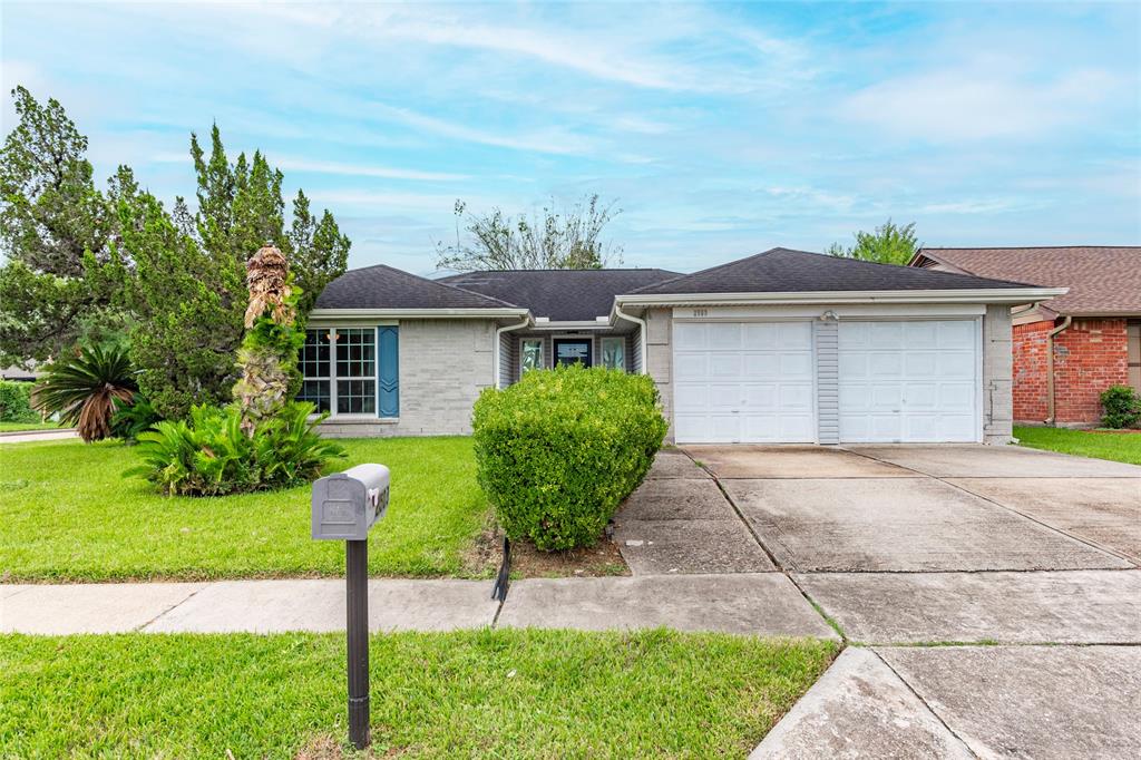 Colonial Ridge Dr, Friendswood, TX 77546