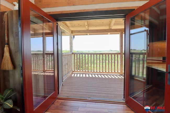 4949 Little Salt Rd, House other with 3 bedrooms, 3 bathrooms and 6 parking in Ceresco NE | Image 18