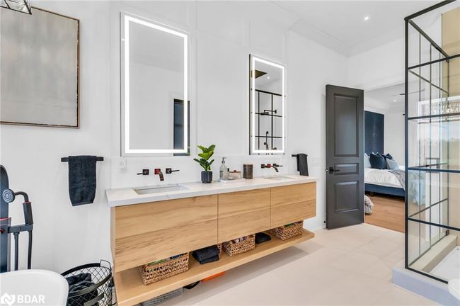 373227 6 Th Line, House other with 4 bedrooms, 4 bathrooms and 22 parking in Amaranth ON | Image 27