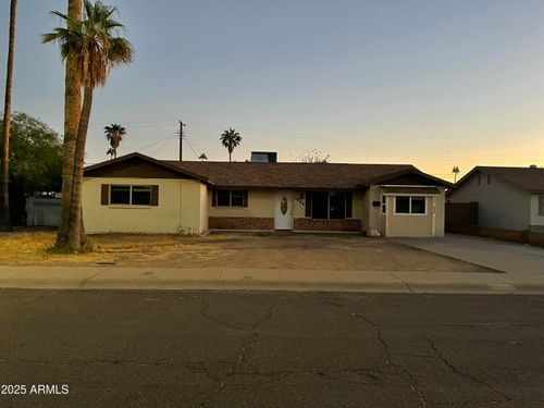 1533 W 7th St, Tempe, AZ, 85281-3211 | Card Image