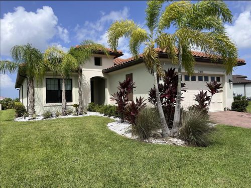 2317 5th St E, PALMETTO, FL, 34221-2495 | Card Image