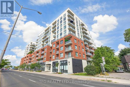 827-22 E Haven Dr, Toronto, ON, M1N1M2 | Card Image
