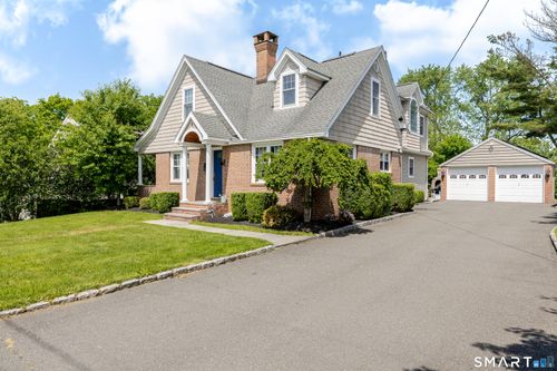 5 3rd St, Danbury, CT, 06810-5715 | Card Image