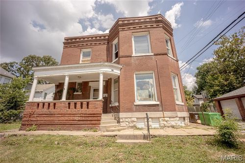 419 Mott St, Saint Louis, MO, 63111-2702 | Card Image