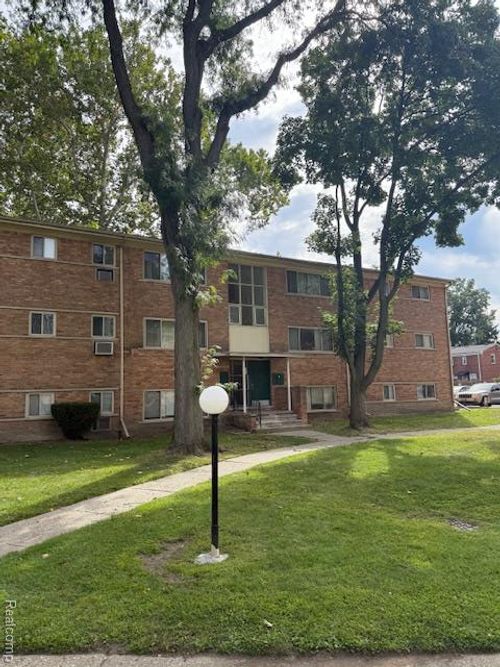 17274 Bentler St, Detroit, MI, 48219-4719 | Card Image