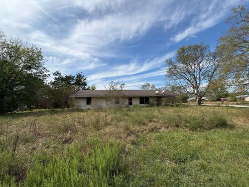 861 W Cox St, Lovelady, TX, 75851-2519 | Card Image