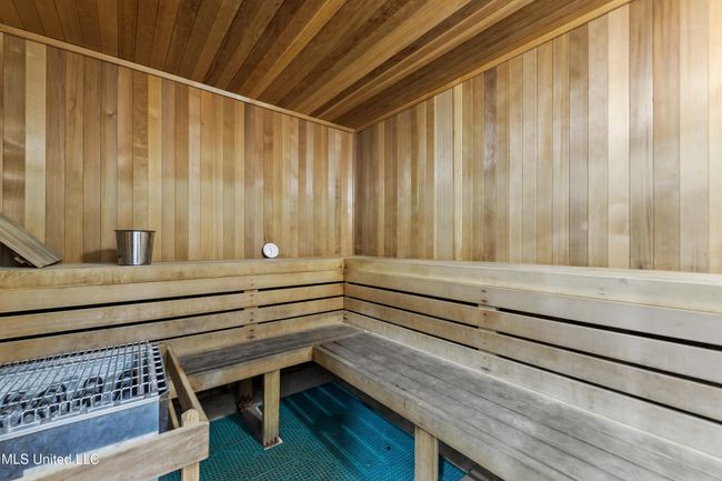 Sauna | Image 35