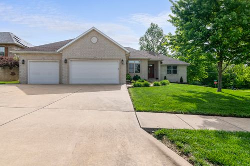 710 S Magnolia Ave, Republic, MO, 65738-2654 | Card Image