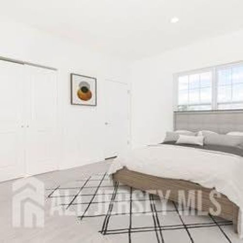 316-175 Quincy Ct, Hopelawn, NJ, 08861-2299 | Card Image