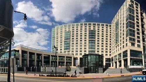 1 Towne Centre Drive, Cliffside Park, NJ, 07010 | Card Image