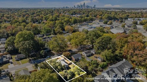 1501 Herrin Ave, Charlotte, NC, 28205-2033 | Card Image