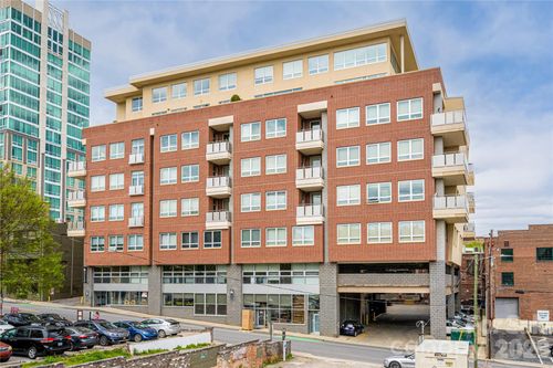 402-12 S Lexington Ave, Asheville, NC, 28801-3324 | Card Image