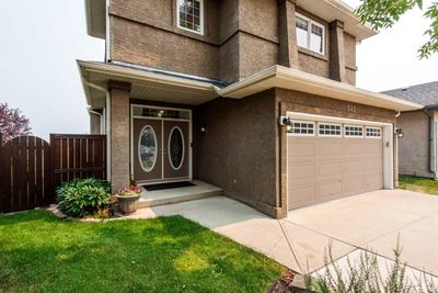 543 E Lakeview Pl, House detached with 3 bedrooms, 2 bathrooms and 4 parking in Chestermere AB | Image 2