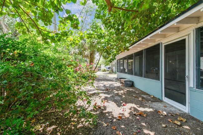 422 Dunedin Cir, House other with 4 bedrooms, 2 bathrooms and null parking in TEMPLE TERRACE FL | Image 40