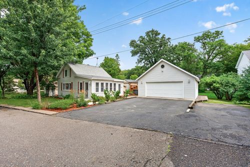 220 S Roosevelt Street, Saint Croix Falls, WI, 54024 | Card Image