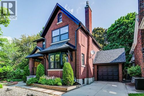 34 Severn Ave, Kitchener, ON, N2M2V2 | Card Image