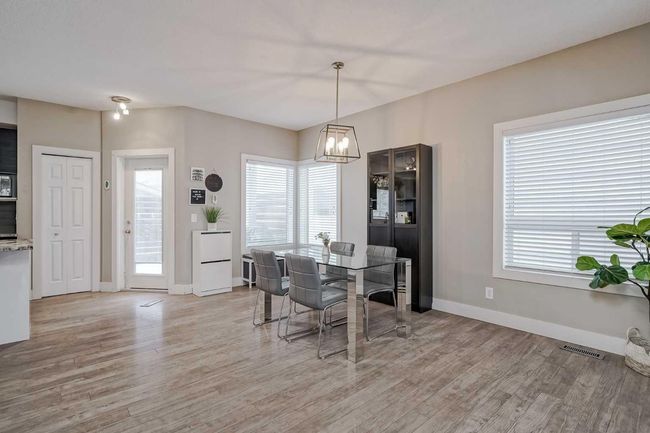 260 Chaparral Ridge Cir Se, House other with 4 bedrooms, 4 bathrooms and 2 parking in Calgary AB | Image 11