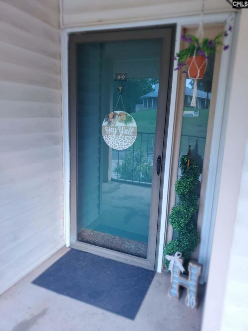 1208 Bush River Rd, Columbia, SC, 29210-7520 | Card Image