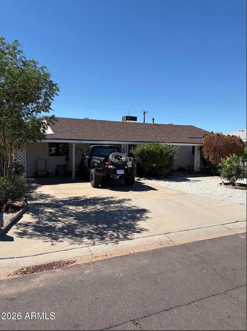 11812 N 112th Dr, Youngtown, AZ, 85363-1303 | Card Image