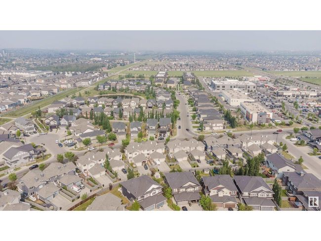 1109 176 St Sw, Home with 3 bedrooms, 3 bathrooms and 4 parking in Edmonton AB | Image 69