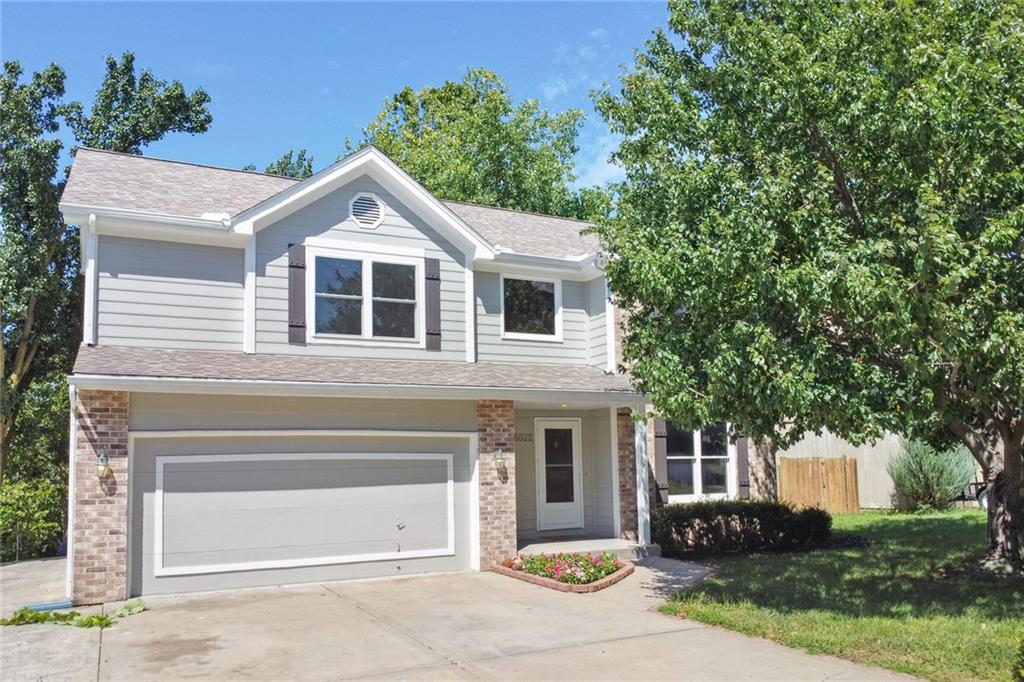 Sioux Dr, Kansas City, MO 64152