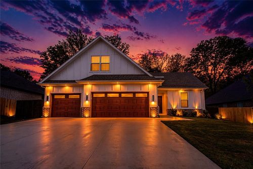 1205 Bunker Dr, Pea Ridge, AR, 72751-4041 | Card Image