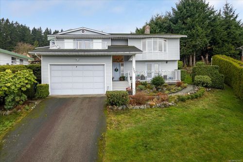 1085 College Dr, Nanaimo, BC, V9R5V5 | Card Image
