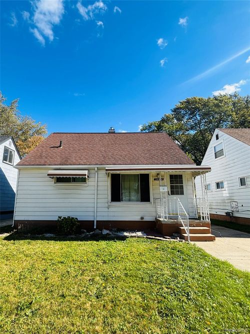 24408 Lauren Ave, Warren, MI, 48089-4732 | Card Image