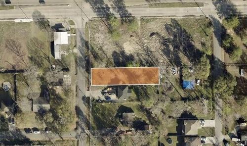 9412 Wiloak St, Houston, TX, 77028-1128 | Card Image