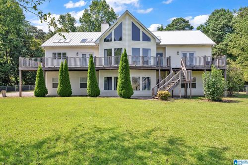 140 Chestnut Ln, HAYDEN, AL, 35079-5967 | Card Image
