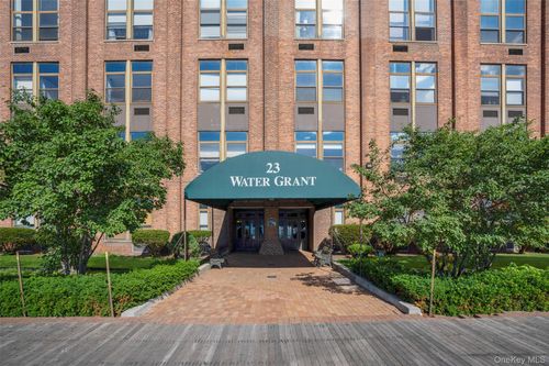 4n-23 Water Grant St, Yonkers, NY, 10701-3597 | Card Image